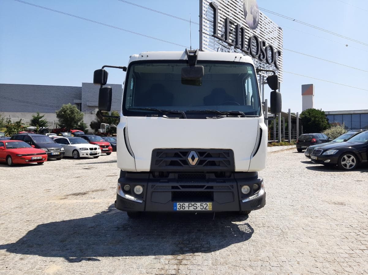 Renault Midlum 12 Toneladas 240 CV · Ano 2015 — imagem 2