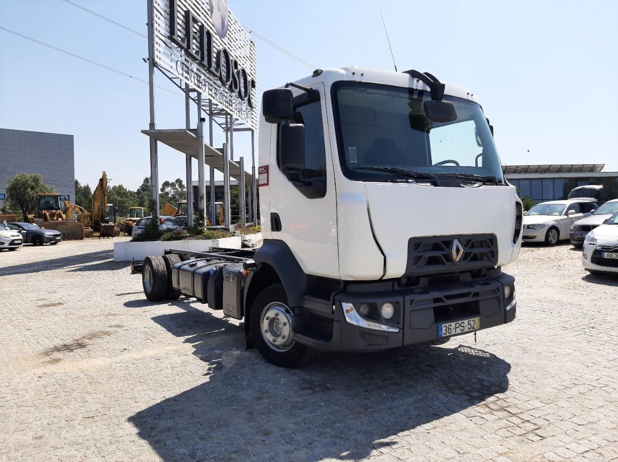 Renault Midlum 12 Toneladas 240 CV · Ano 2015 — imagem 1
