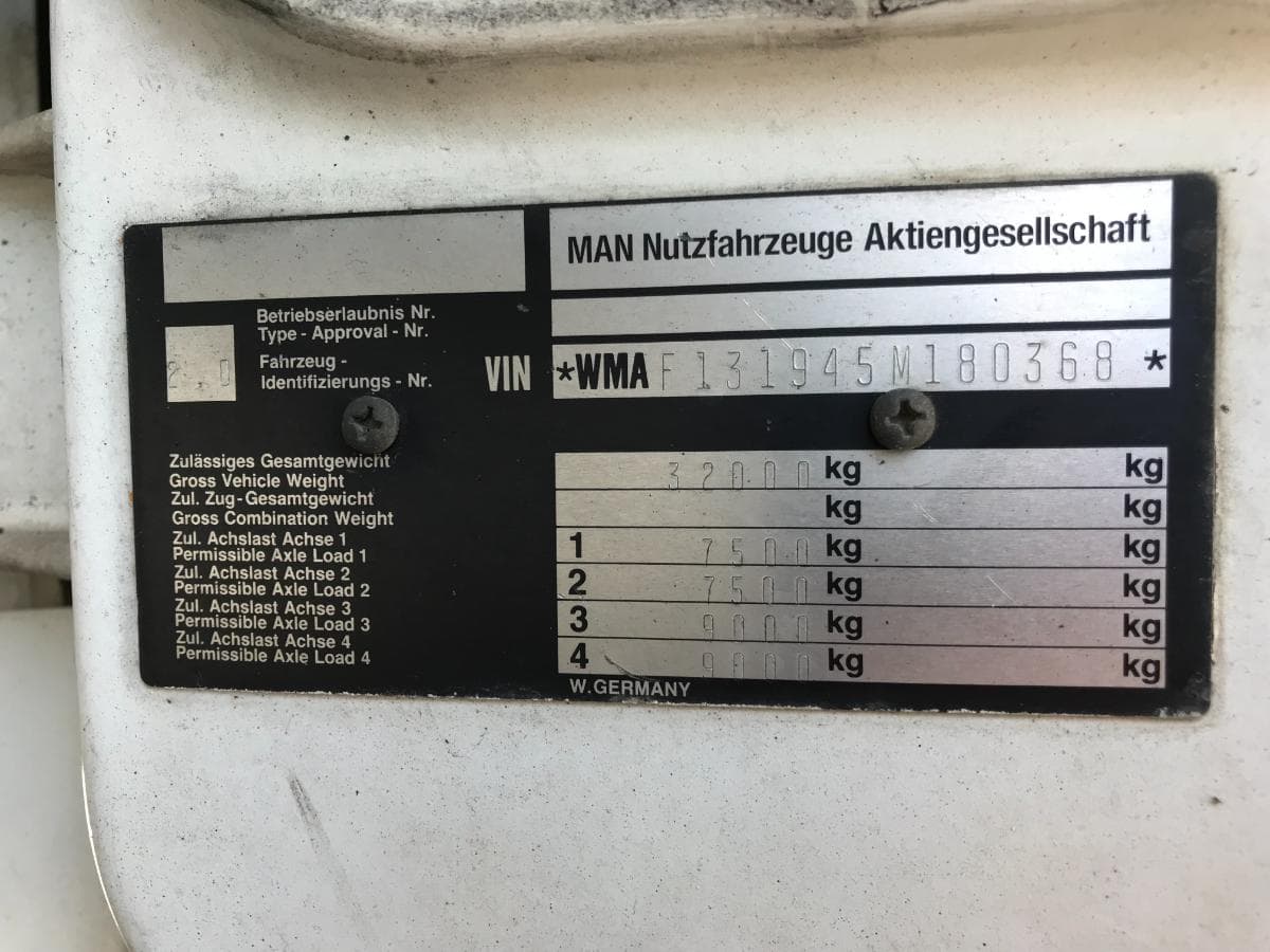 Man 32.322 Betoneira · Ano 1994 — image 10