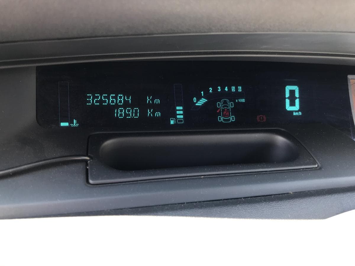 Renault Grand Scénic 1.5 DCI · 7 Lugares · Ano 2008 — imagem 12