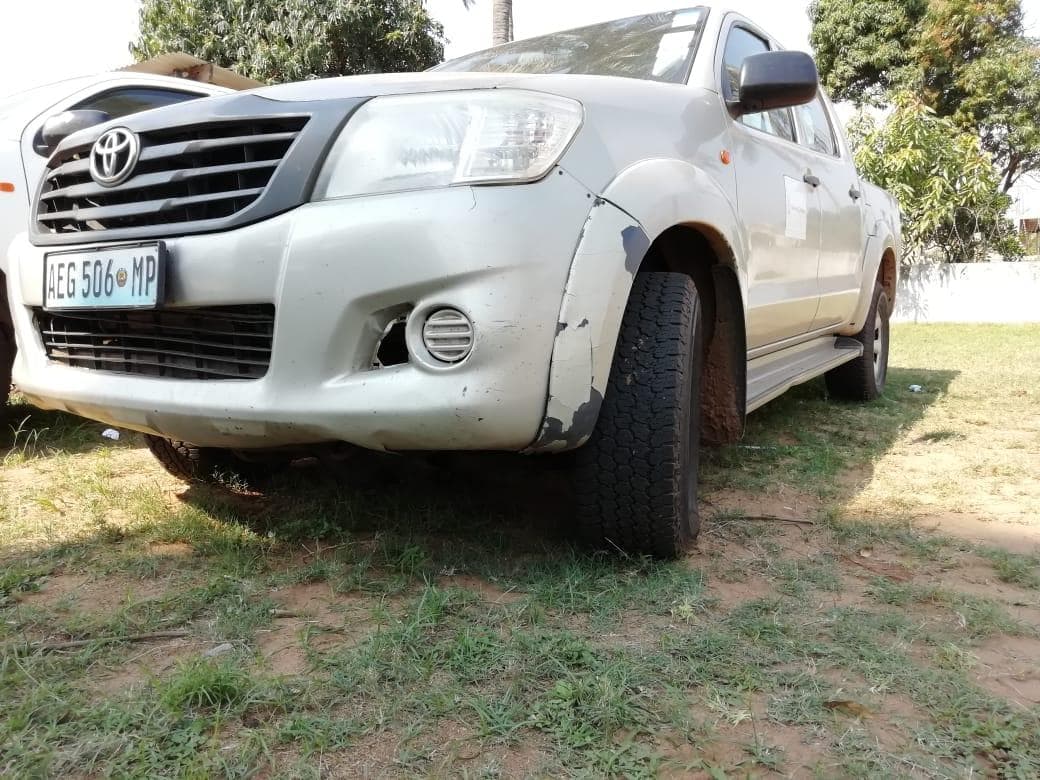 TOYOTA HILUX D4D ·