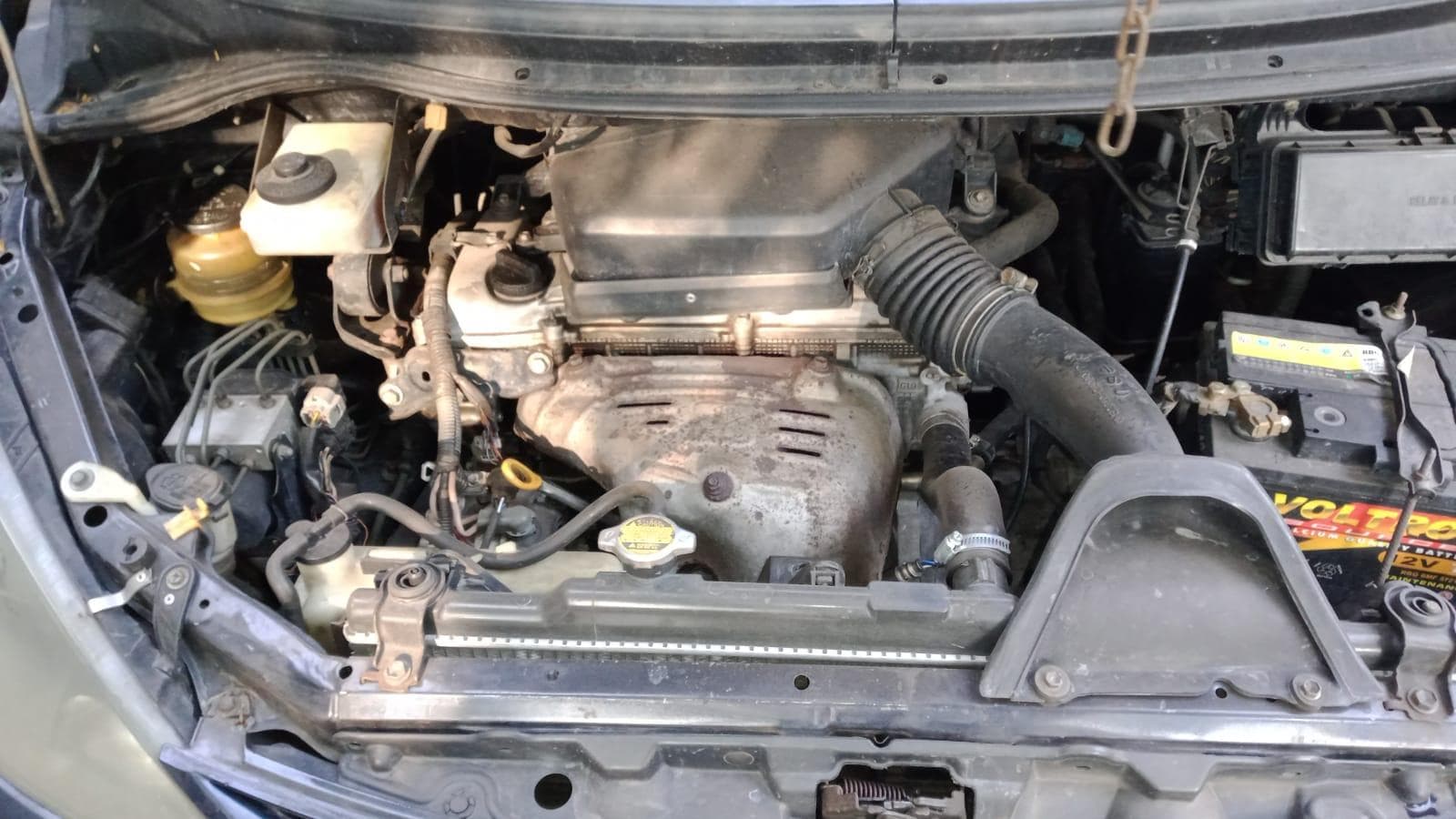 Toyota Estima · — imagem 8