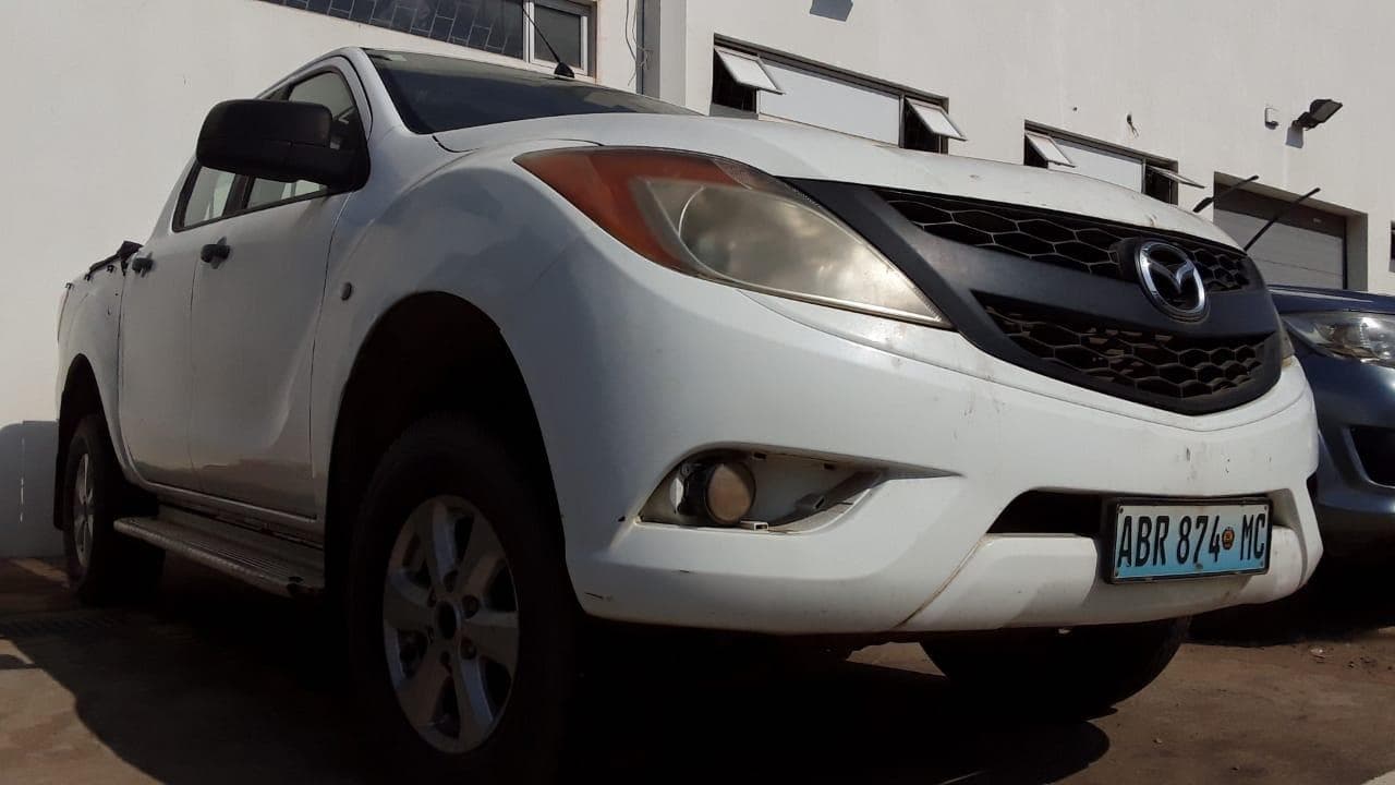 Mazda BT50 · — imagem 2