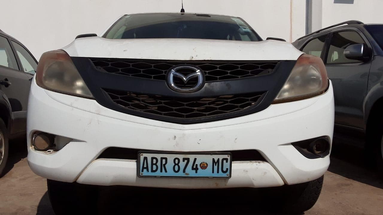 Mazda BT50 · — imagem 5
