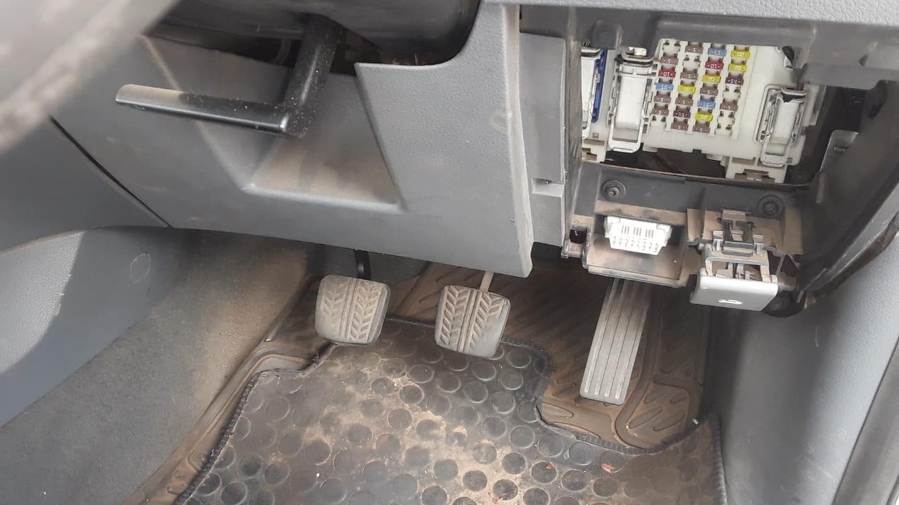 Mazda BT50 · — imagem 6