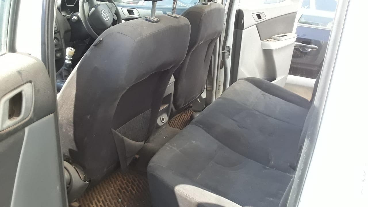 Mazda BT50 · — imagem 11