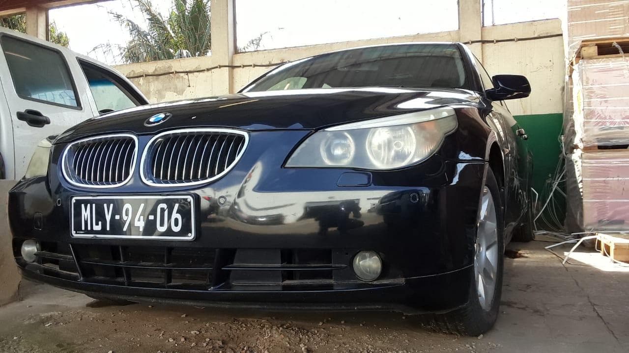 BMW - 525i · — imagem 2