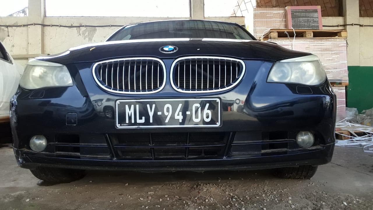 BMW - 525i · — imagem 5