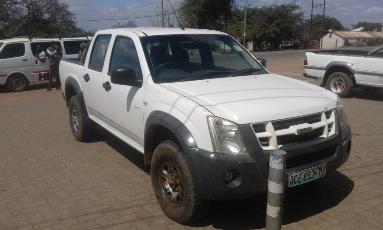 Isuzu KB 250D · — imagen 1