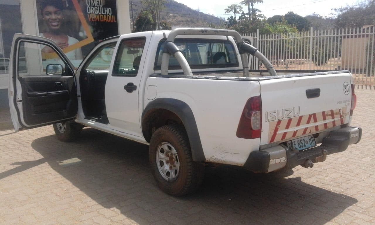 Isuzu KB 250D · — imagen 11