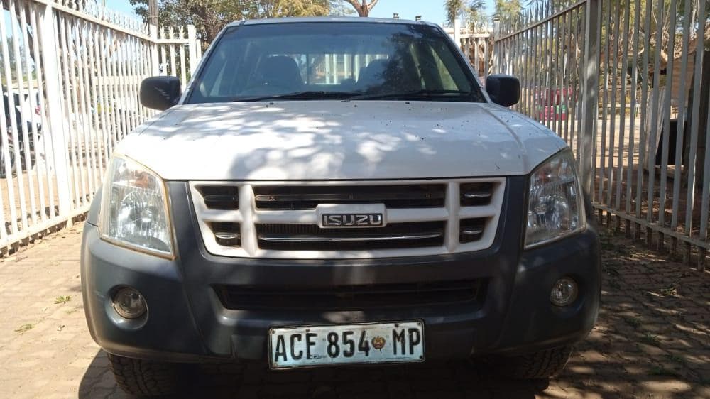 Isuzu KB 250D ·