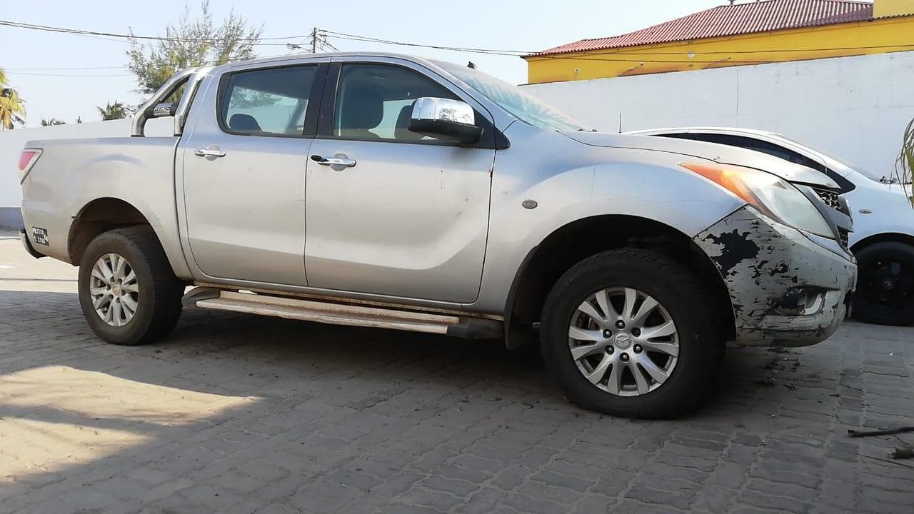 Mazda BT50 · — imagen 2