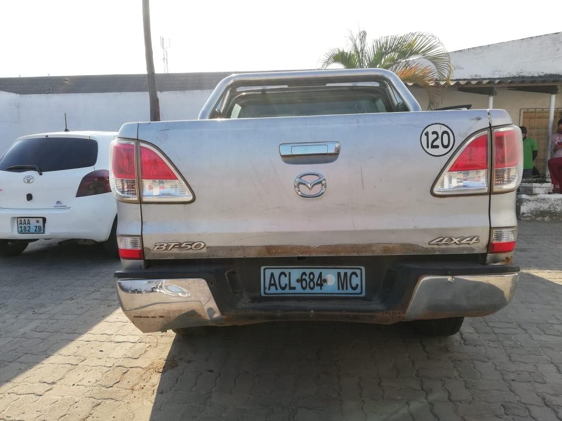Mazda BT50 · — imagen 4