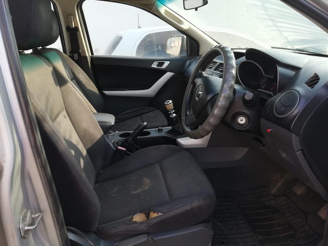 Mazda BT50 · — imagen 9