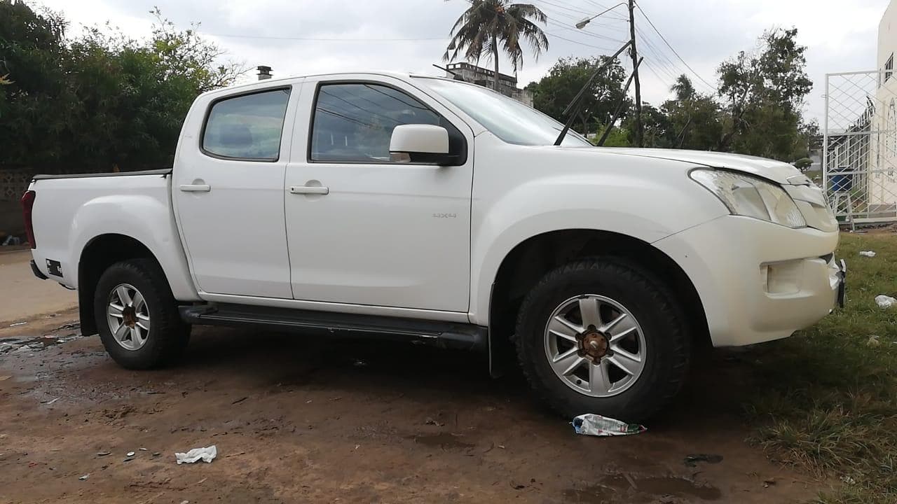 Isuzu KB 250 · — imagem 2