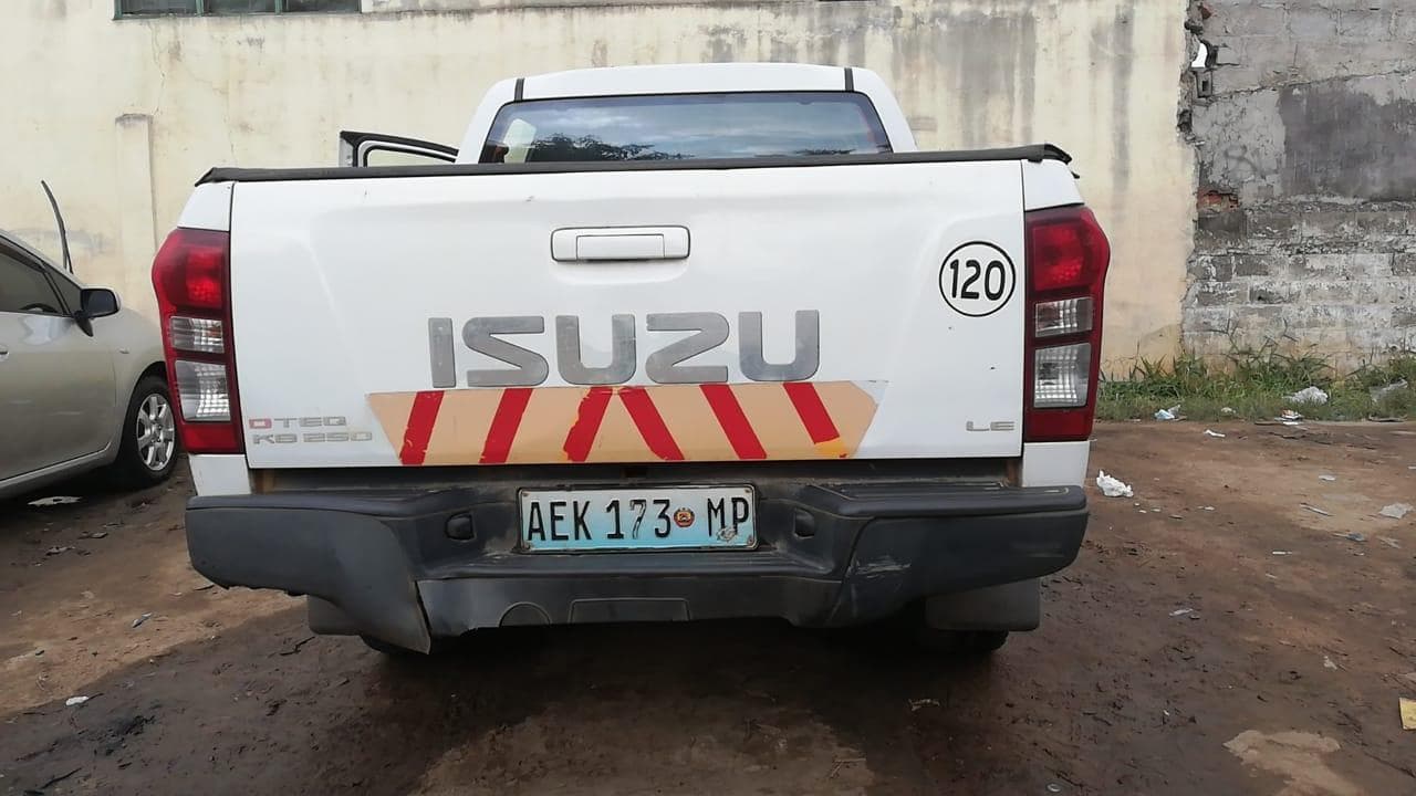 Isuzu KB 250 · — imagem 5