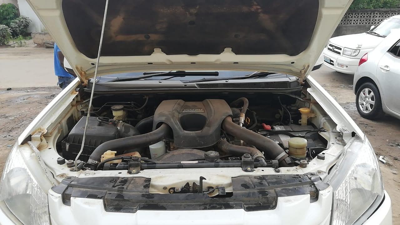 Isuzu KB 250 · — imagem 10