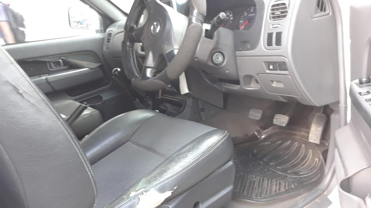Nissan HardBody · — imagen 8