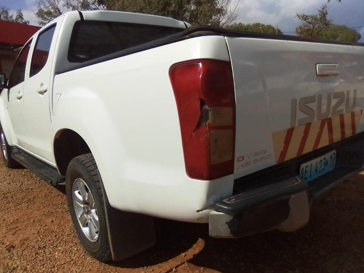 Isuzu KB 250D · — imagen 5