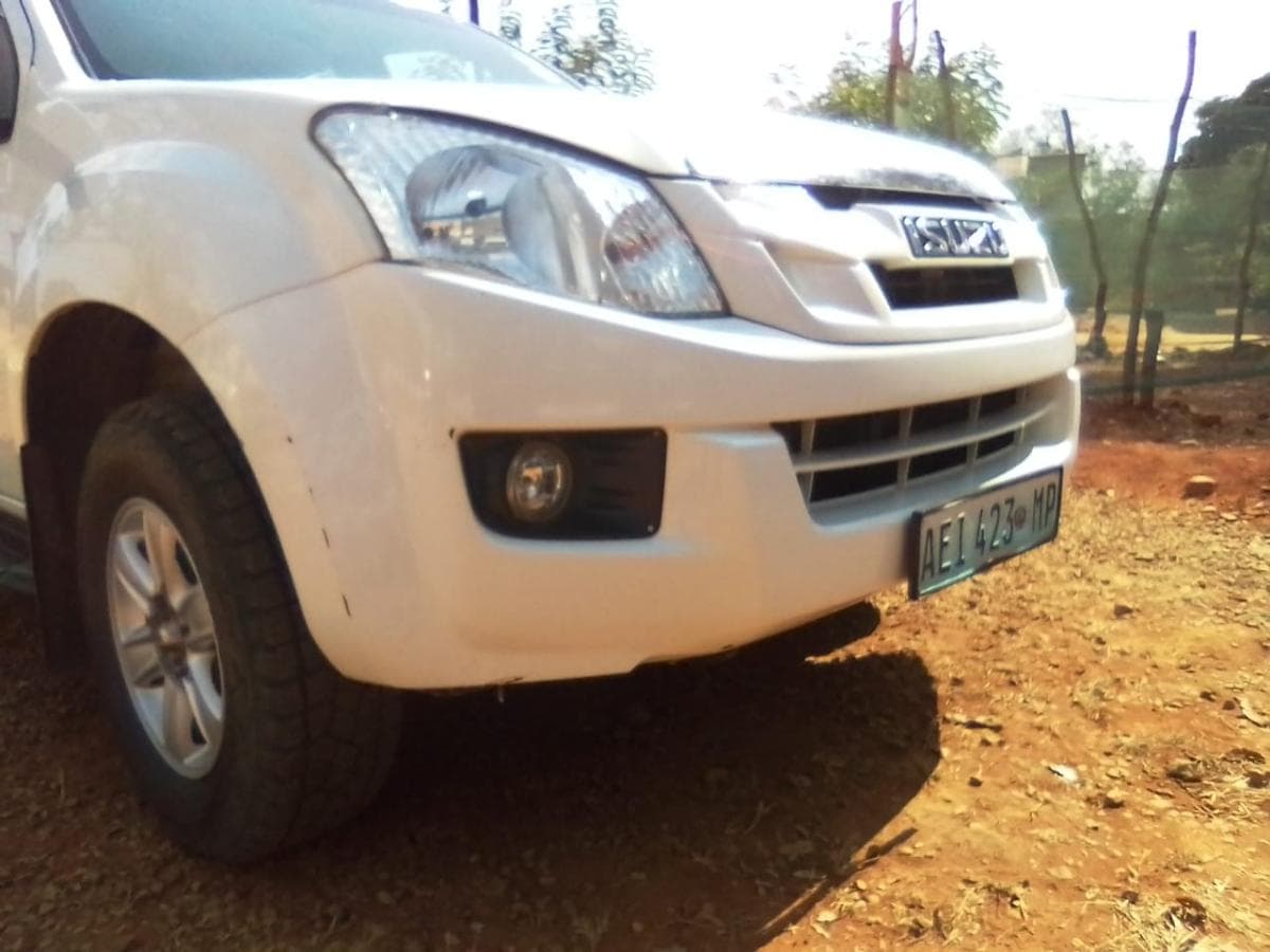Isuzu KB 250D · — imagen 3