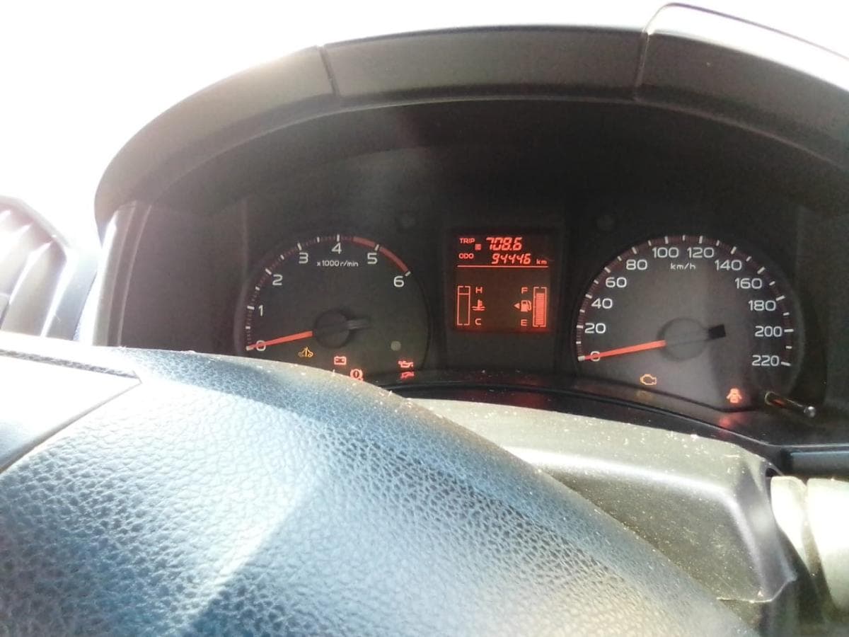 Isuzu KB 250D · — imagen 10