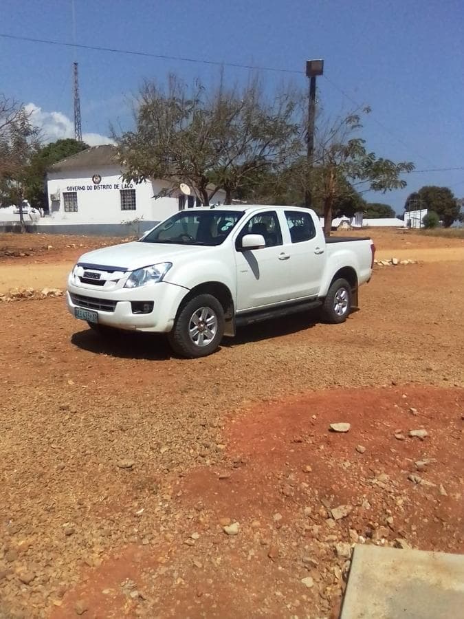 Isuzu KB 250D · — imagen 12