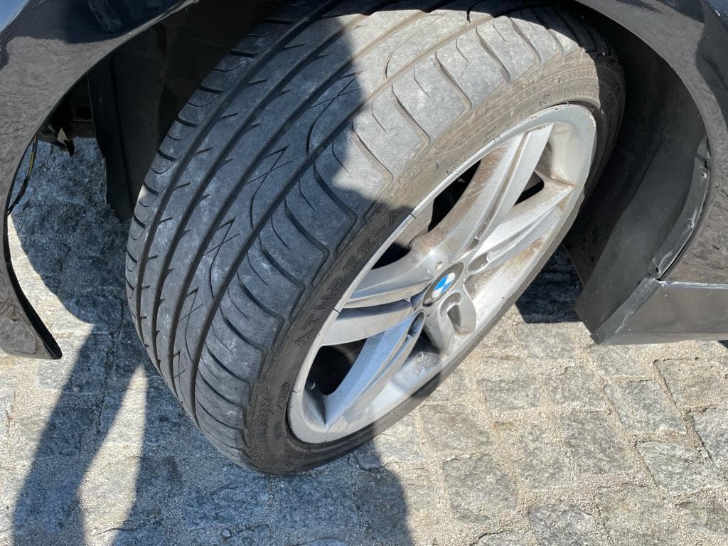 BMW 123 D · Ano 2008 — imagem 7