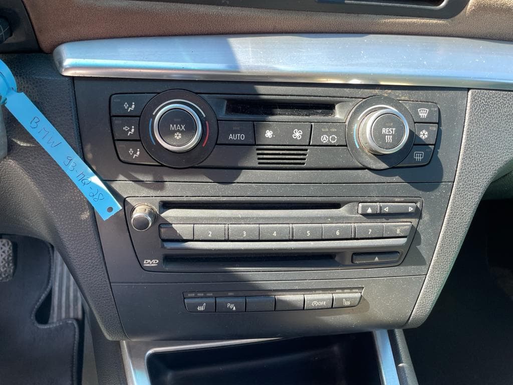 BMW 123 D · Ano 2008 — imagem 21
