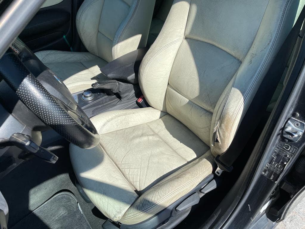 BMW 123 D · Ano 2008 — imagem 18