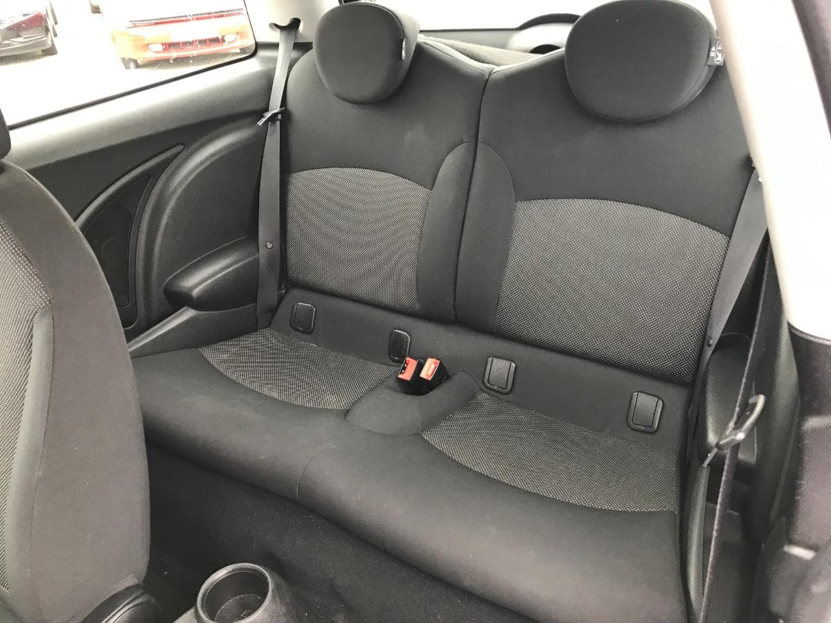 Mini Cooper One D · Ano 2010 — imagem 15