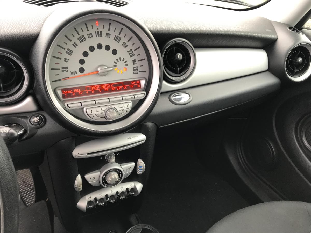 Mini Cooper One D · Ano 2010 — imagem 22