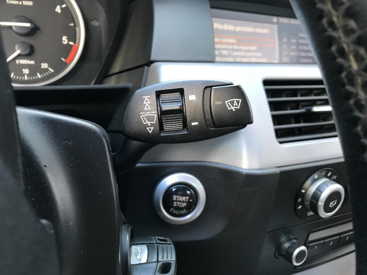 BMW 520D · Ano 2008 — image 30