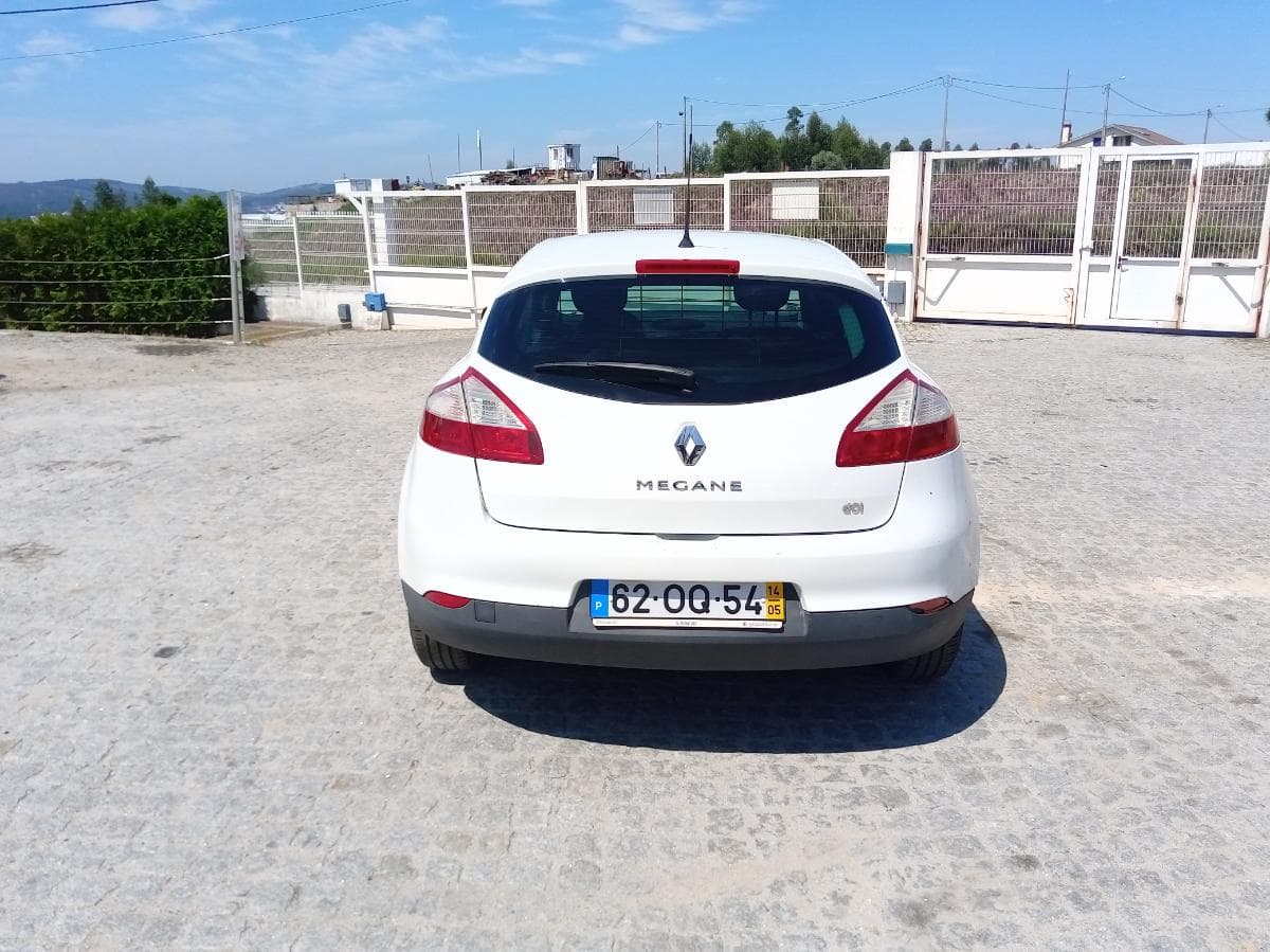 Renault Mégane 1.5 DCI · Ano 2014 — imagem 5