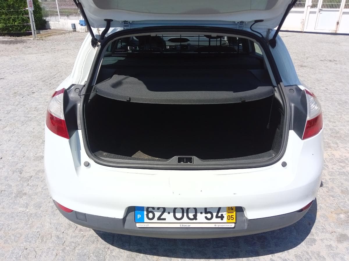 Renault Mégane 1.5 DCI · Ano 2014 — imagem 8