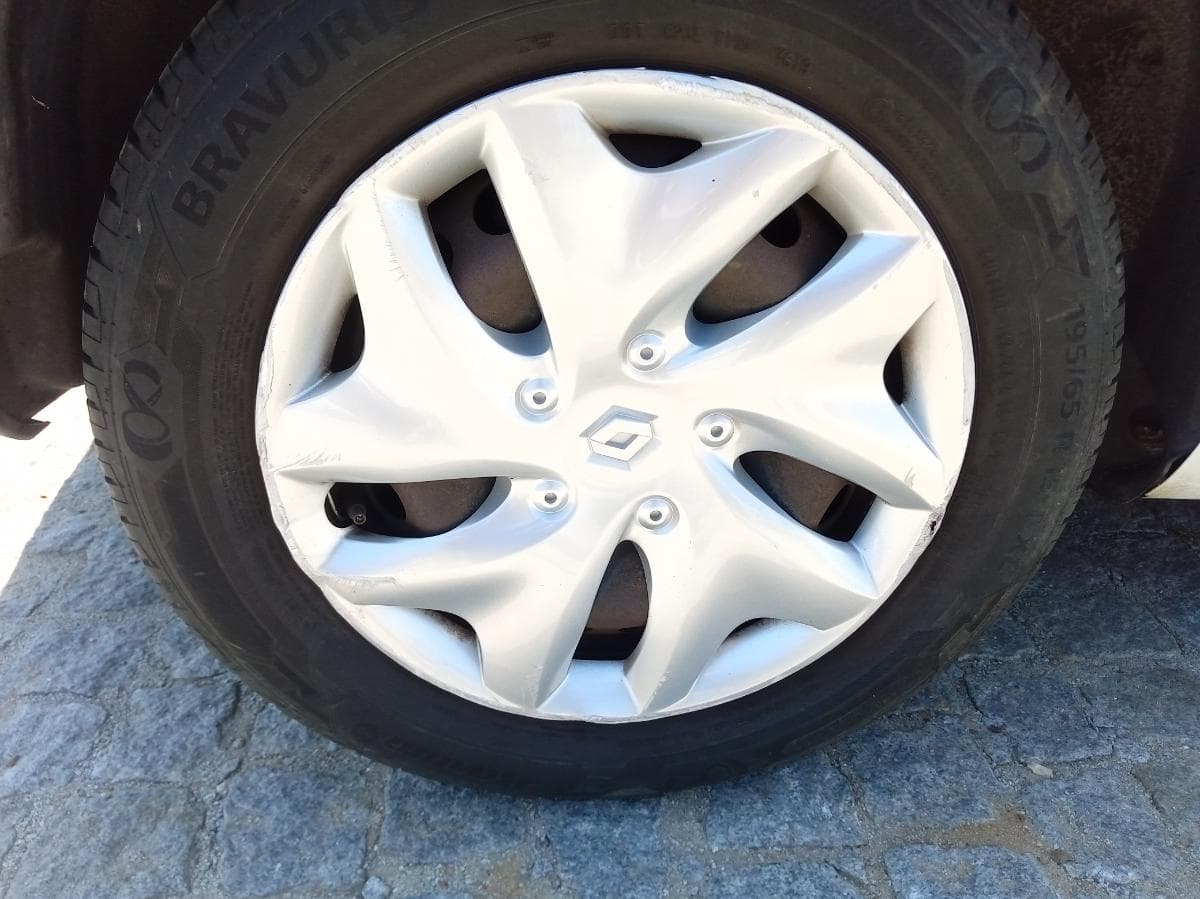 Renault Mégane 1.5 DCI · Ano 2014 — imagem 18