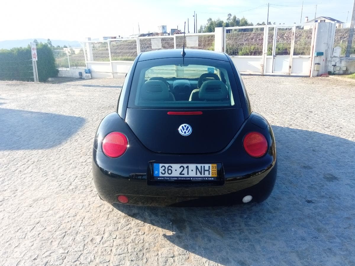 Volkswagen Beetle 2.0 · Ano 1999 — image 6
