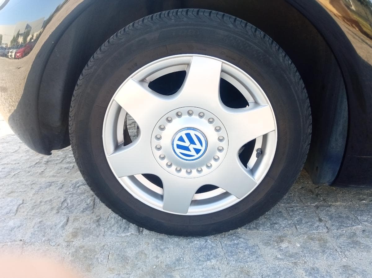 Volkswagen Beetle 2.0 · Ano 1999 — image 16
