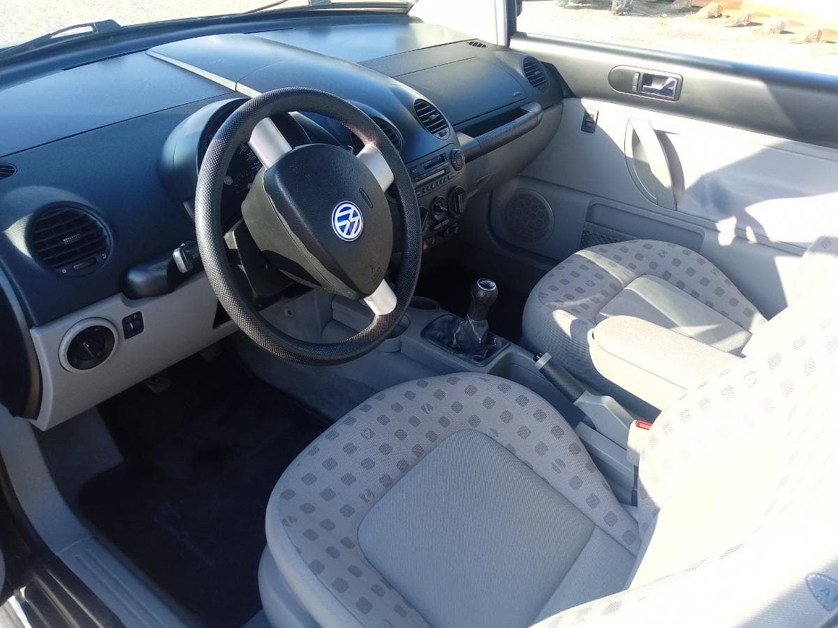 Volkswagen Beetle 2.0 · Ano 1999 — image 20