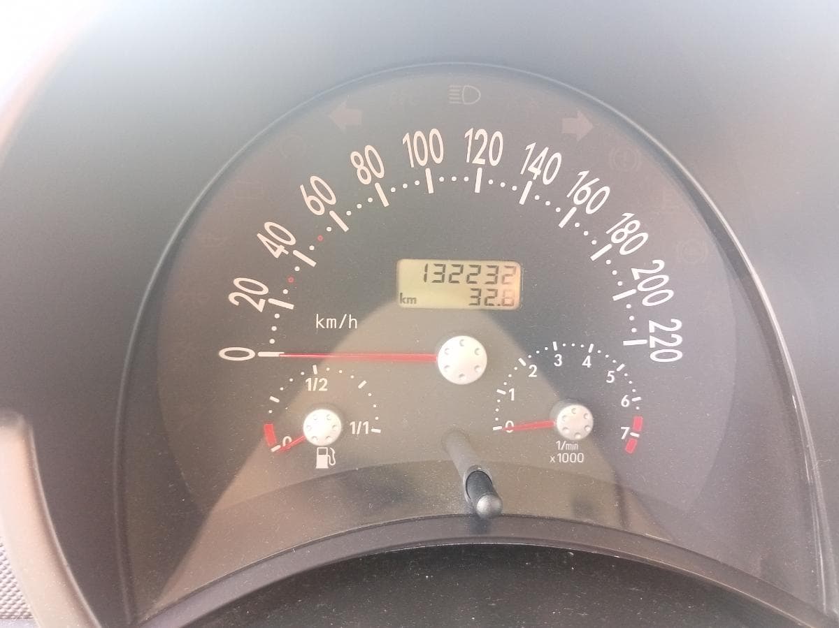 Volkswagen Beetle 2.0 · Ano 1999 — image 23