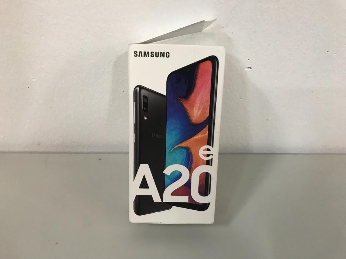 Telemóvel Samsung A20e — imagem 2