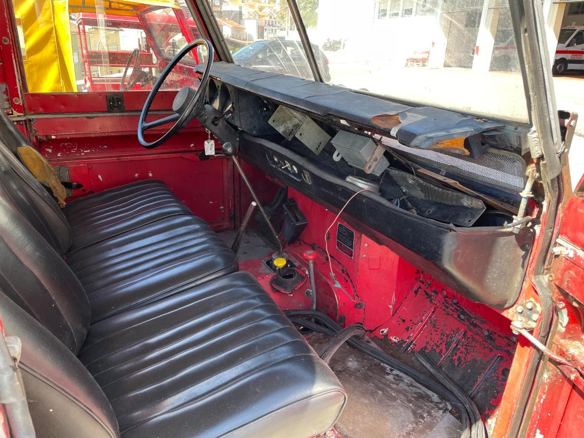 Land Rover 88 · Ano 1981 — imagem 11