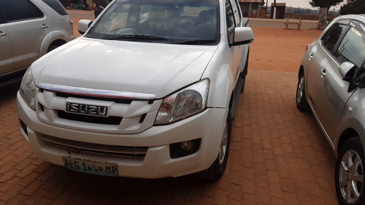 Isuzu KB250D · — imagem 2