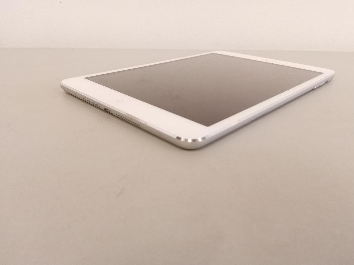 iPad Mini — image 4