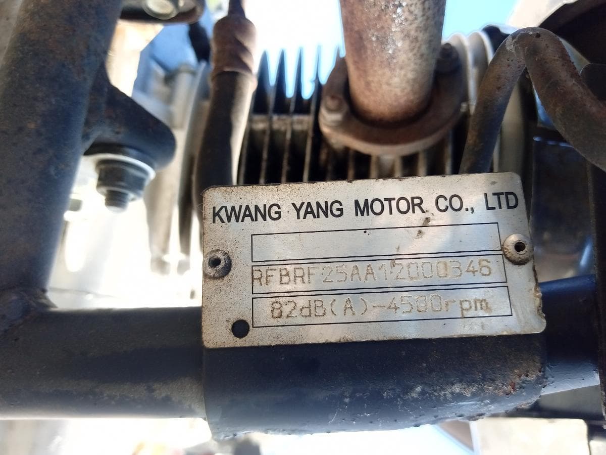 Kimco 125 · Ano 2000 — image 15