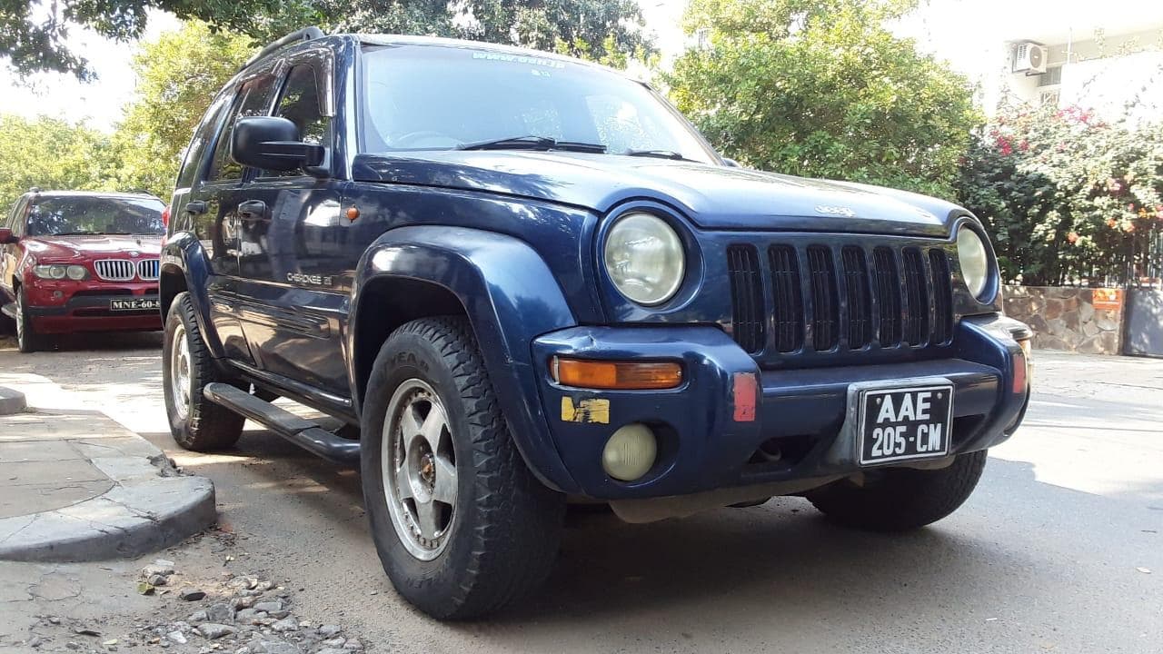 Jeep Cherokee · — image 1