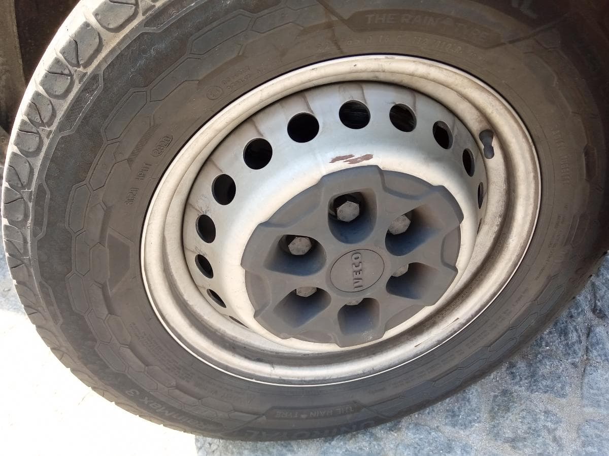 Iveco Daily 35.140 · Ano 2017 — imagem 14