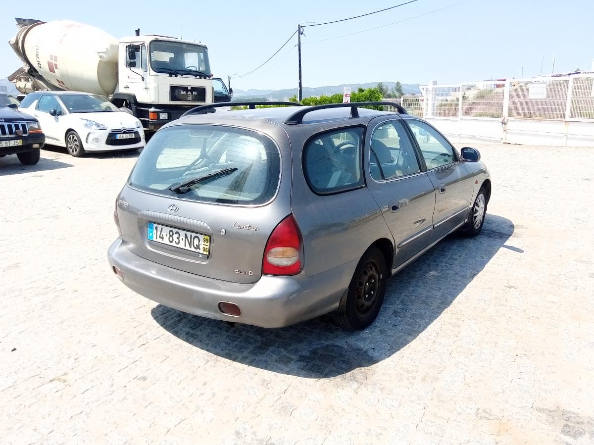 Hyundai Lantra · Ano 1999 — imagem 6