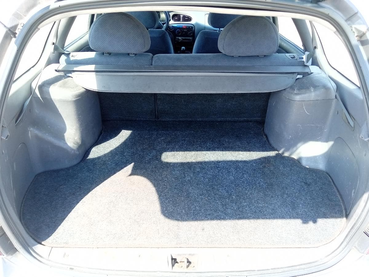 Hyundai Lantra · Ano 1999 — imagem 10