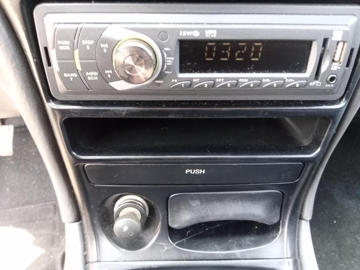 Hyundai Lantra · Ano 1999 — imagem 26