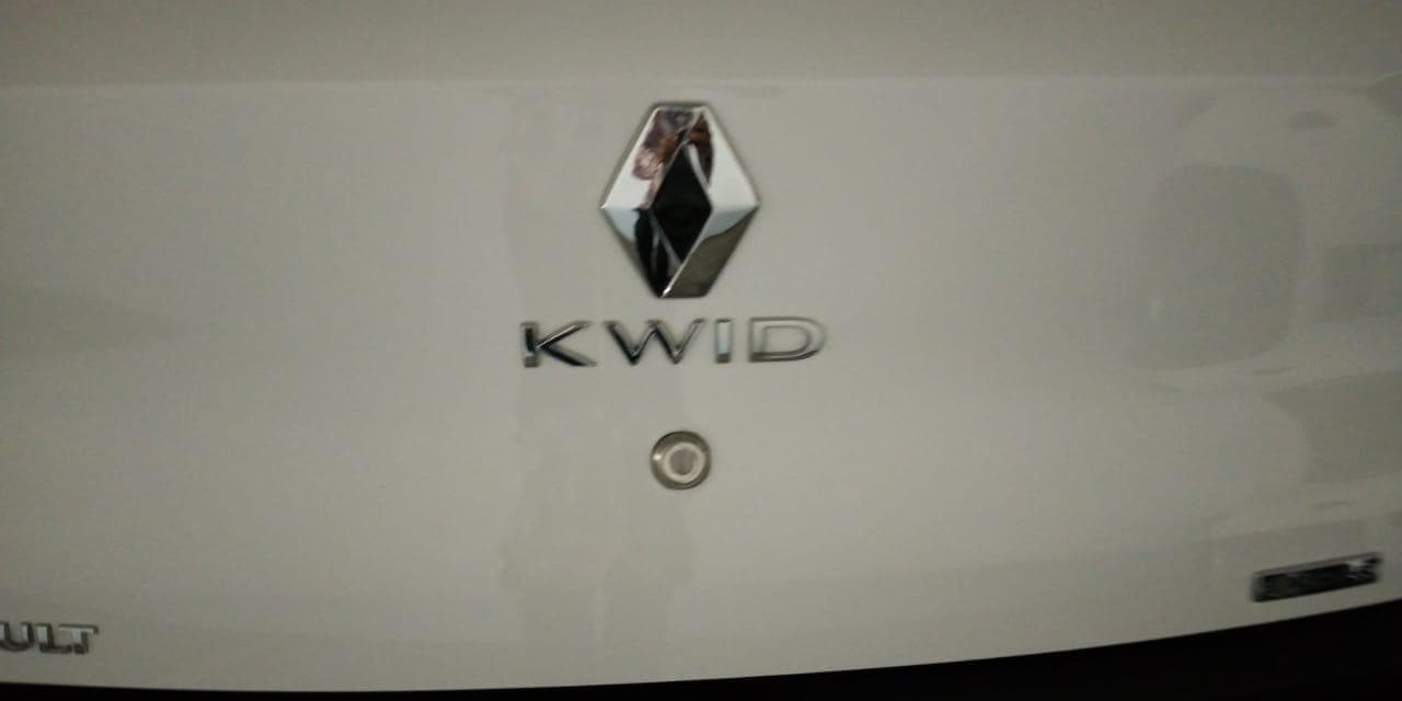 RENAULT KWID 1.0 · — image 13